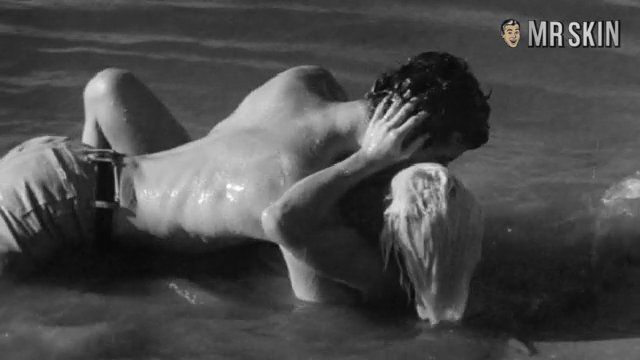 See N Lida Lobato Nude N Lida Lobato Naked Mr Skin