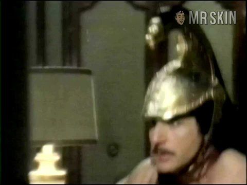 Top Quel Movimento Che Mi Piace Tanto Nude Scenes Sexiest Pics Clips Mr Skin