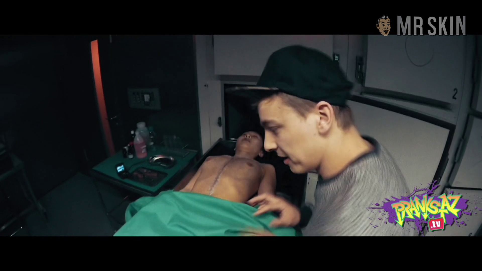 See Huong Chau Doan Nude Huong Chau Doan Naked Mr Skin