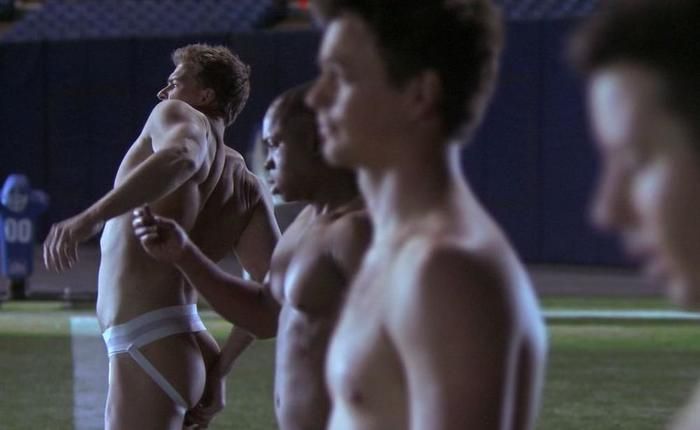 Shirtless, Naked Alan Ritchson's Butt And His Strange Pubic Mound.