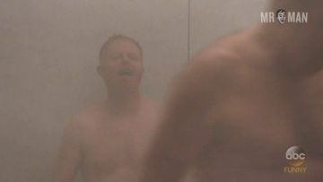 Ed O'Neill and Jesse Tyler Ferguson hang out shirtless in the stream r...