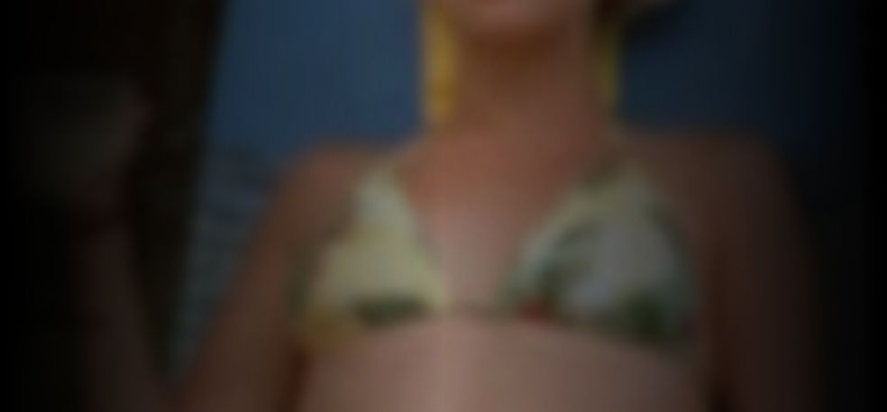 Laura breckenridge naked