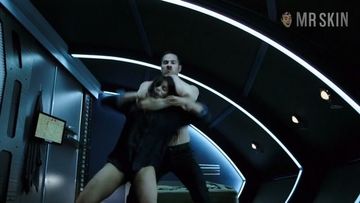 Hannah john kamen nue