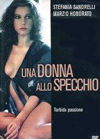 Una donna allo specchio
